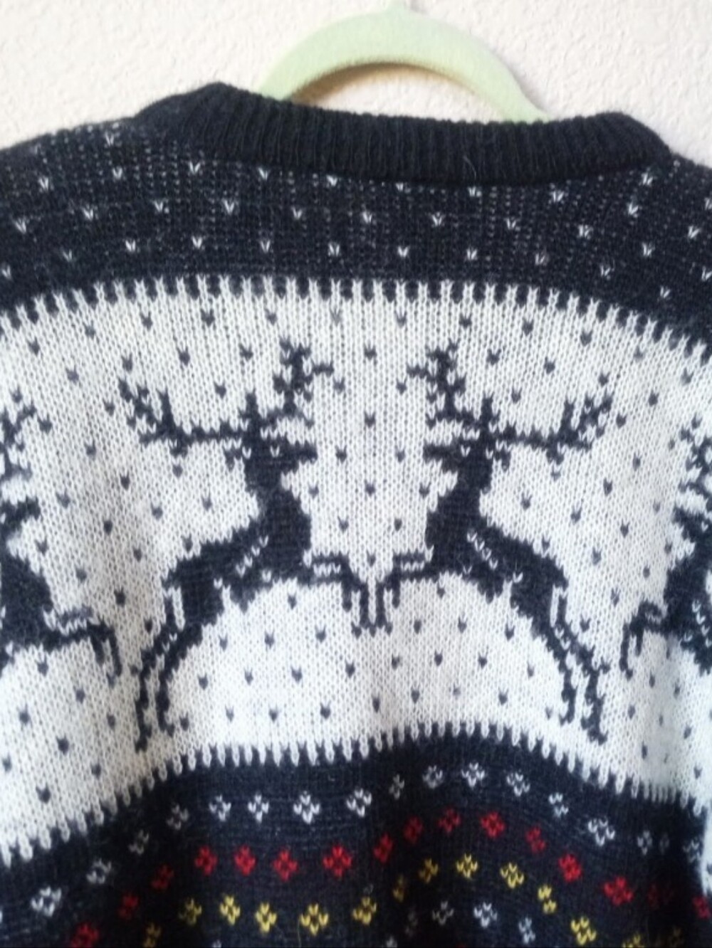 Nesjar Norwegian vintage chunky 100% wool sweater with a reindeer motif - Picture 14 of 14